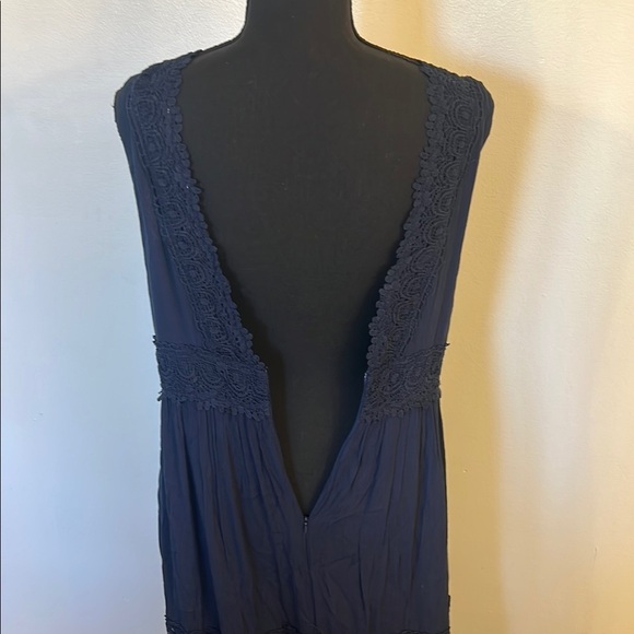 NWT Davi & Dani Dark Blue Lace-Trimmed Maxi Dress - Picture 8 of 13
